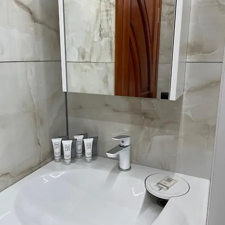 Brivibas - South / North, Free Privat Parking, Free Wifi, Self Check-in Apartment Riga